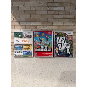 Wii game bundle